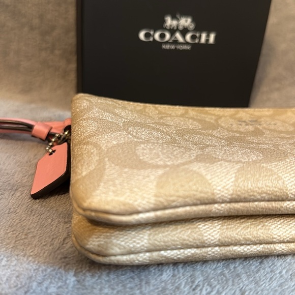 🤎🩷COACH🤎🩷Tan & Salmon Signature Coated Canvas Double Zip Wallet/EUC - Picture 15 of 15